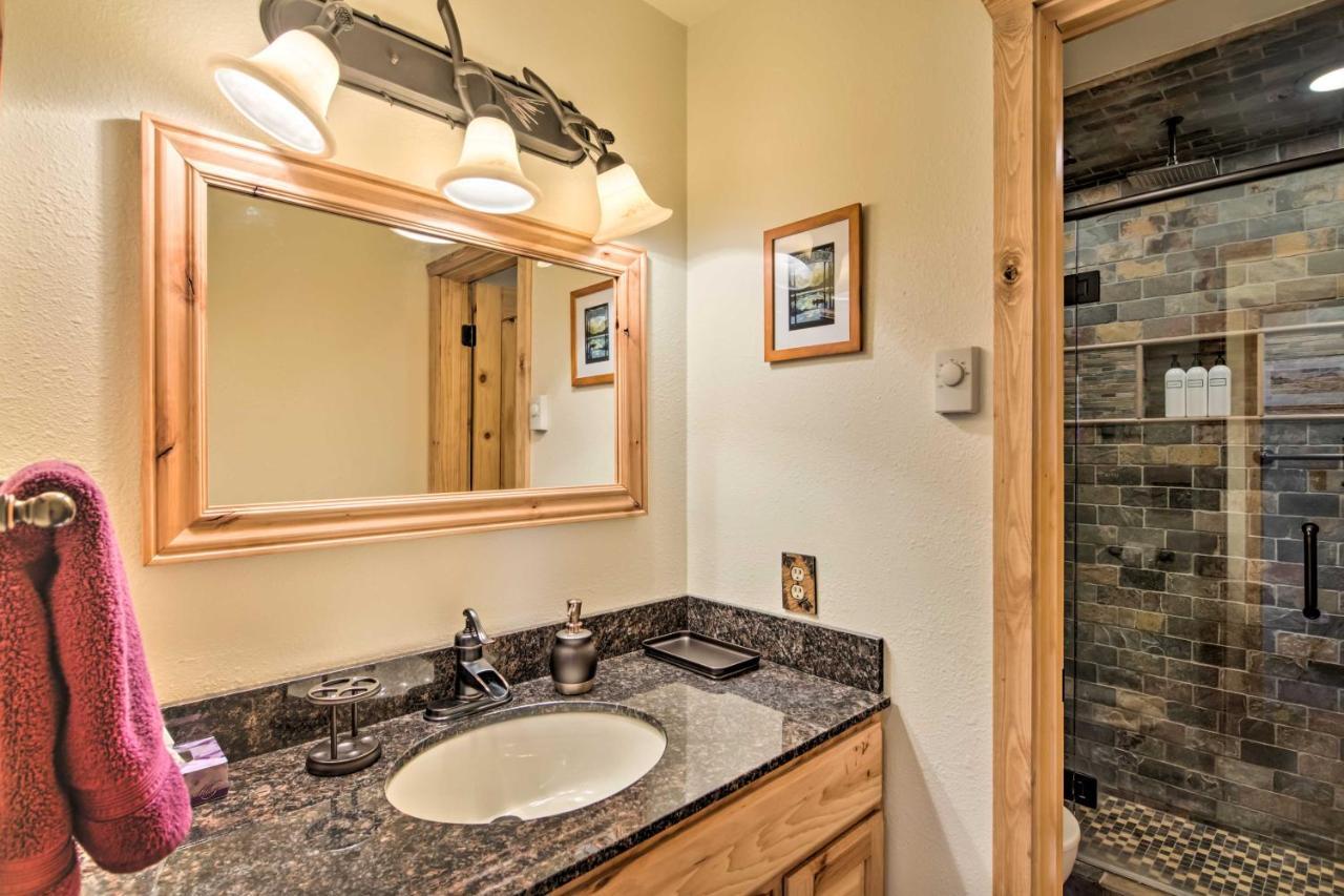 Updated Condo With Views And Deck Less Than 1 Mi To Grand Lake Eksteriør billede